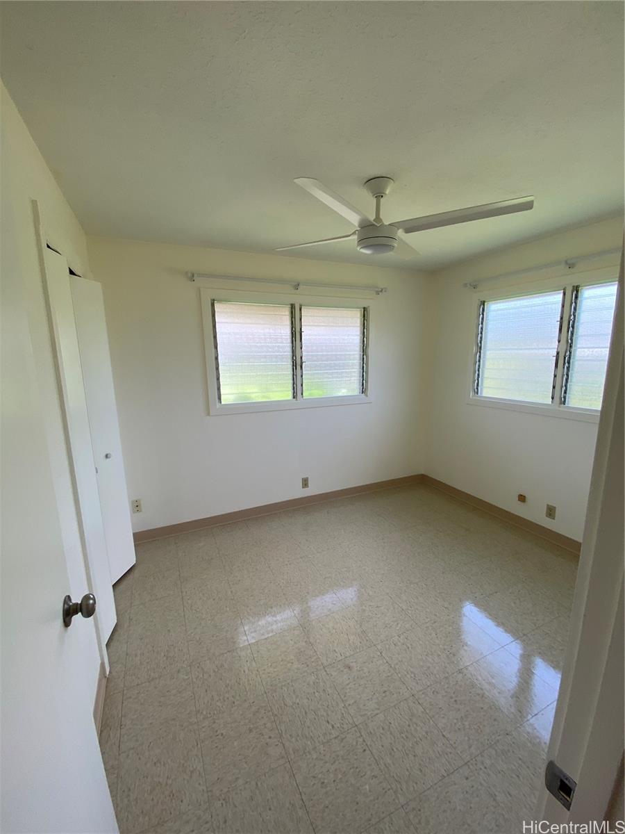 1553 Glen Ave Wahiawa - Rental - photo 9 of 25