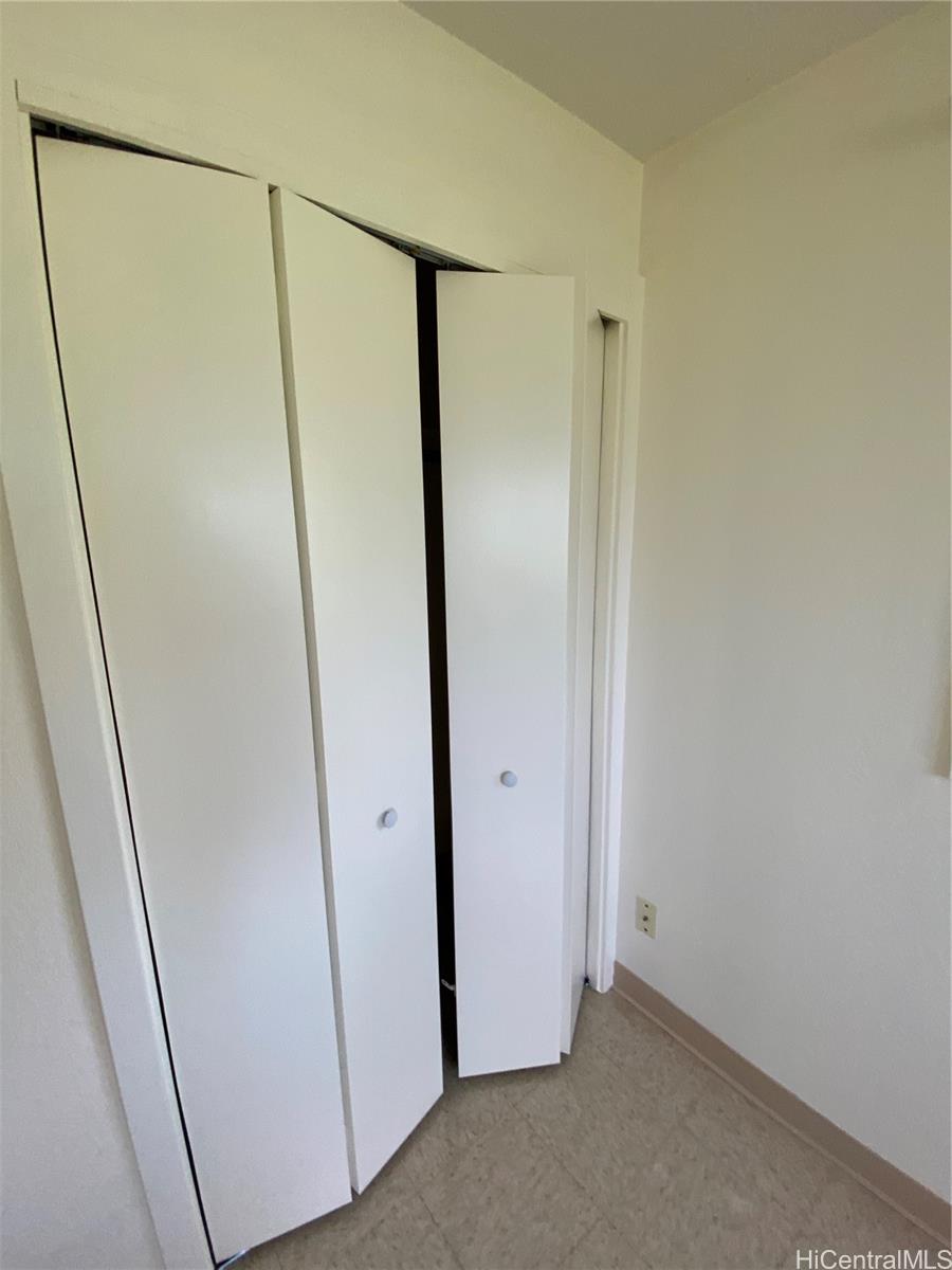 1553 Glen Ave Wahiawa - Rental - photo 10 of 25