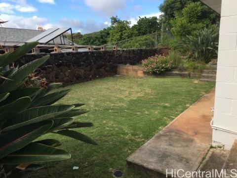 1554  Ala Amoamo Street Moanalua Gardens, Honolulu home - photo 17 of 19