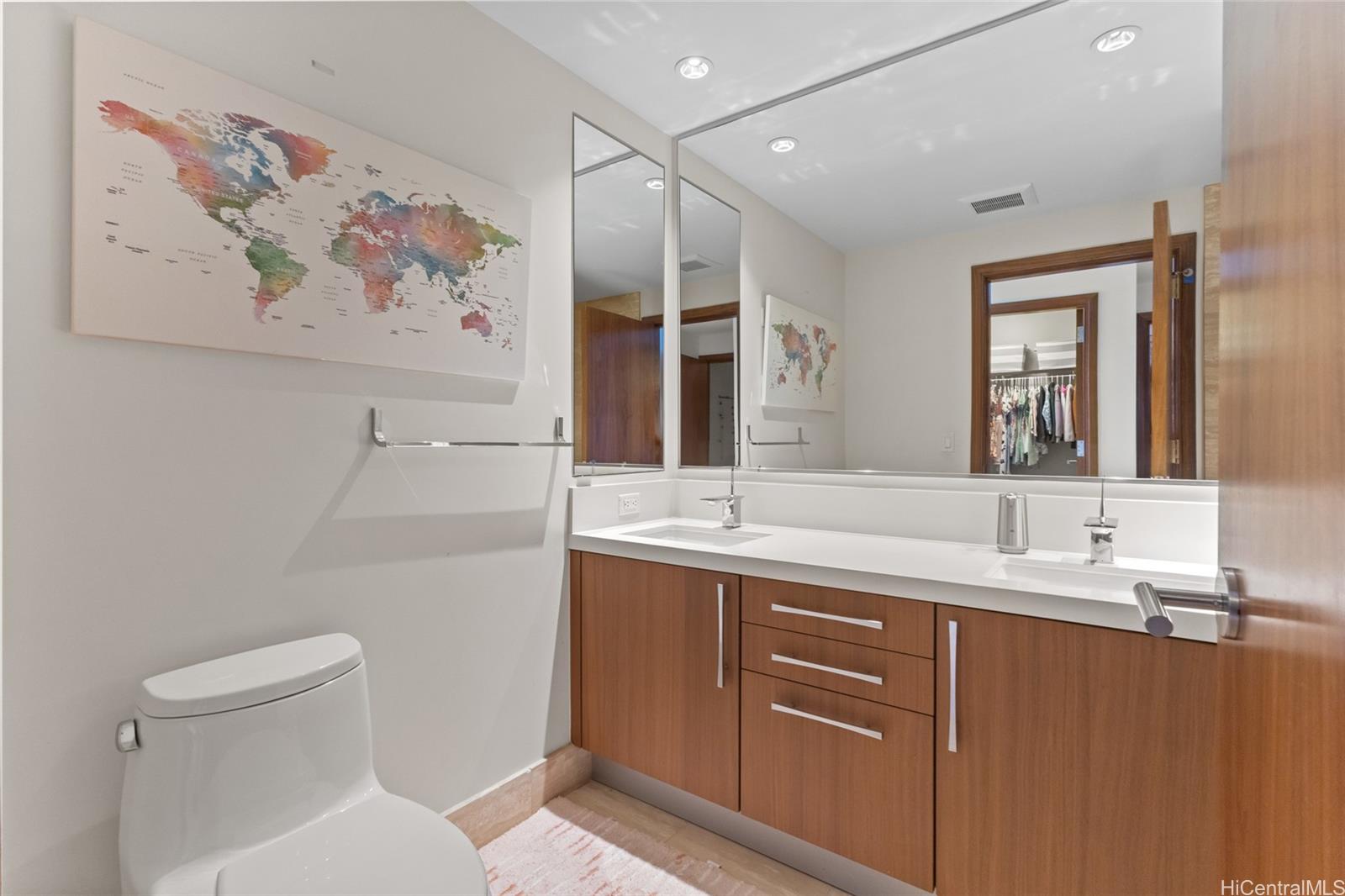 One Ala Moana condo # 1000, Honolulu, Hawaii - photo 14 of 25