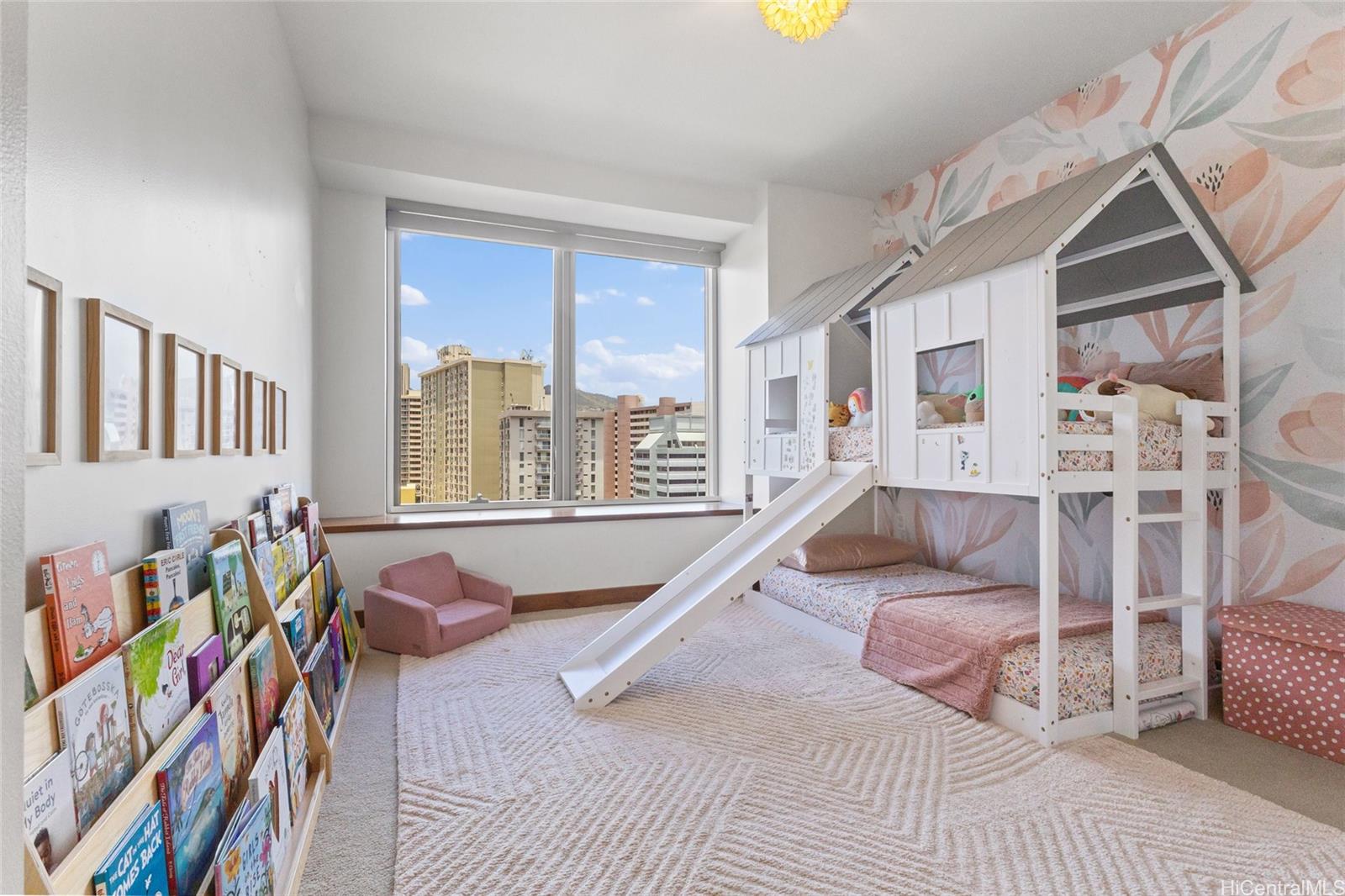 One Ala Moana condo # 1000, Honolulu, Hawaii - photo 15 of 25