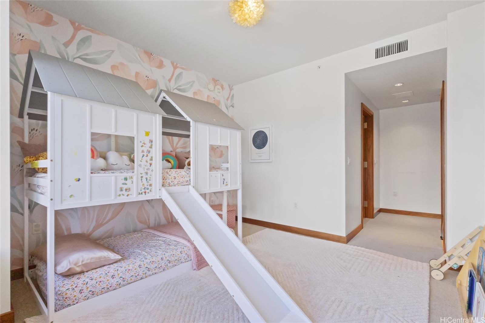 One Ala Moana condo # 1000, Honolulu, Hawaii - photo 16 of 25