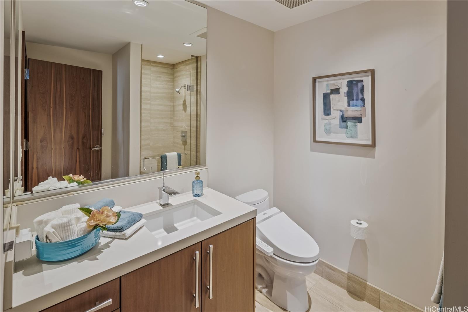 One Ala Moana condo # 1300, Honolulu, Hawaii - photo 19 of 25