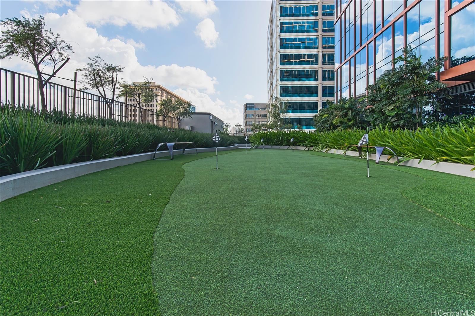 1555 Kapiolani Blvd Honolulu - Rental - photo 19 of 24