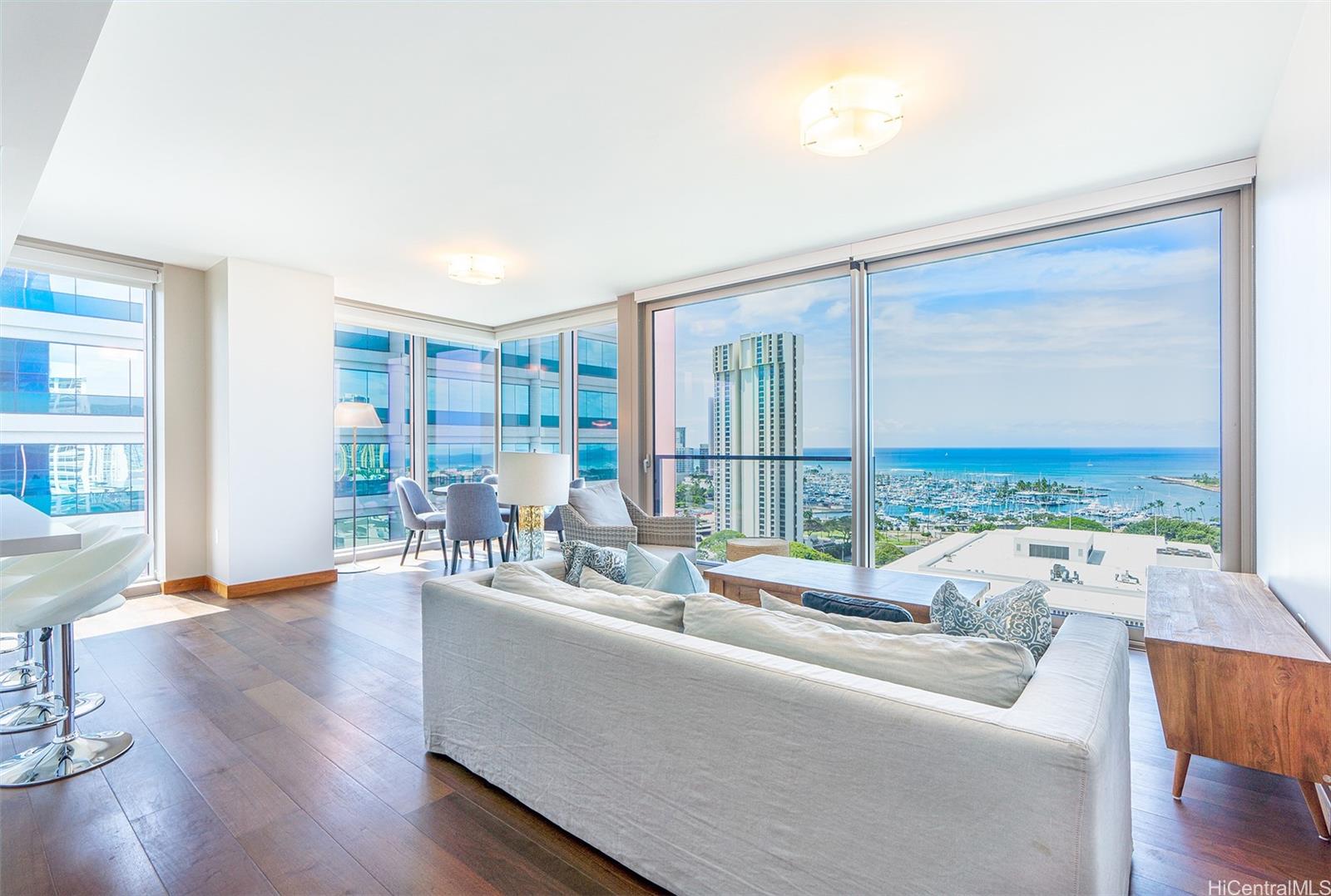 One Ala Moana condo # 1608, Honolulu, Hawaii - photo 3 of 23