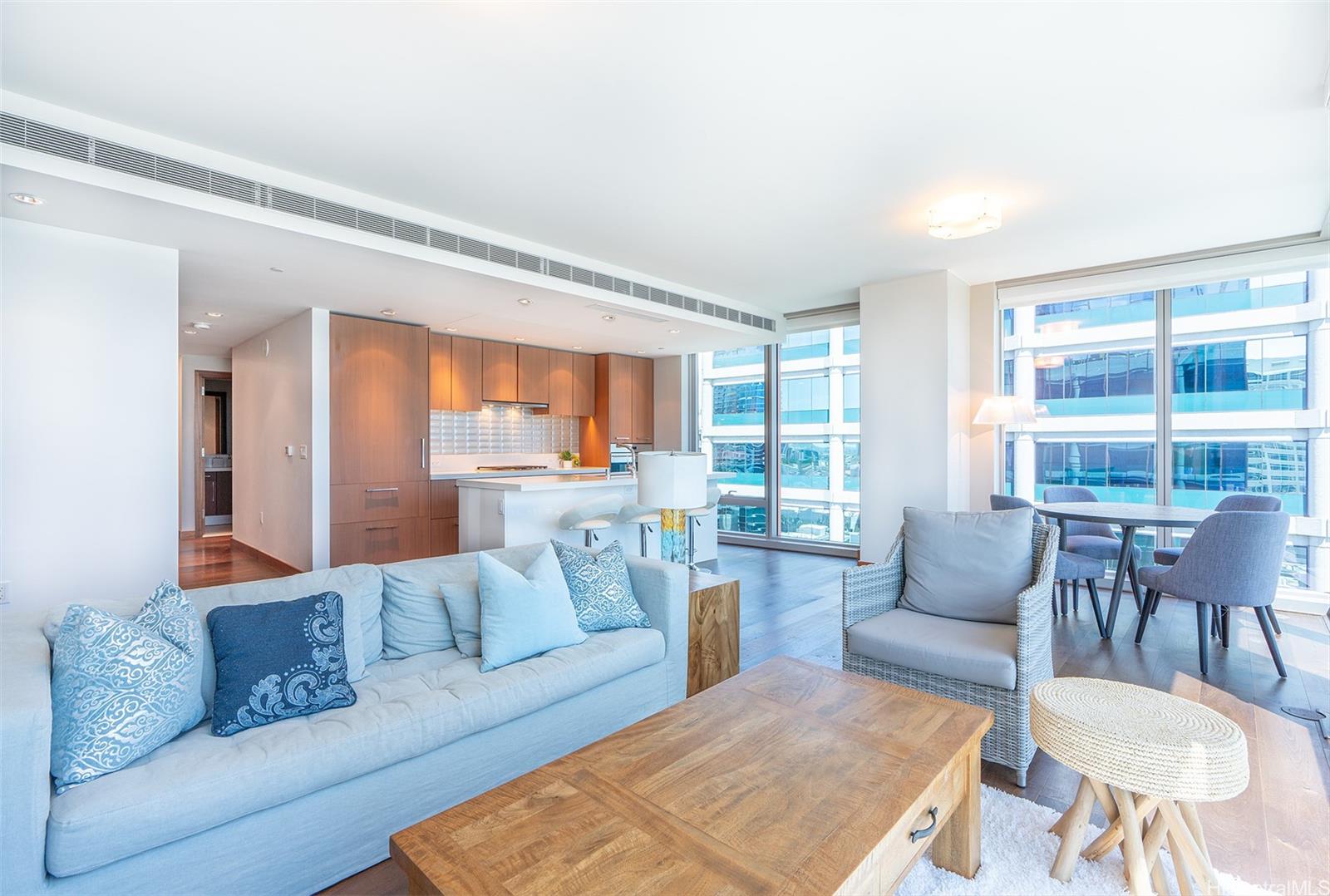 One Ala Moana condo # 1608, Honolulu, Hawaii - photo 6 of 23