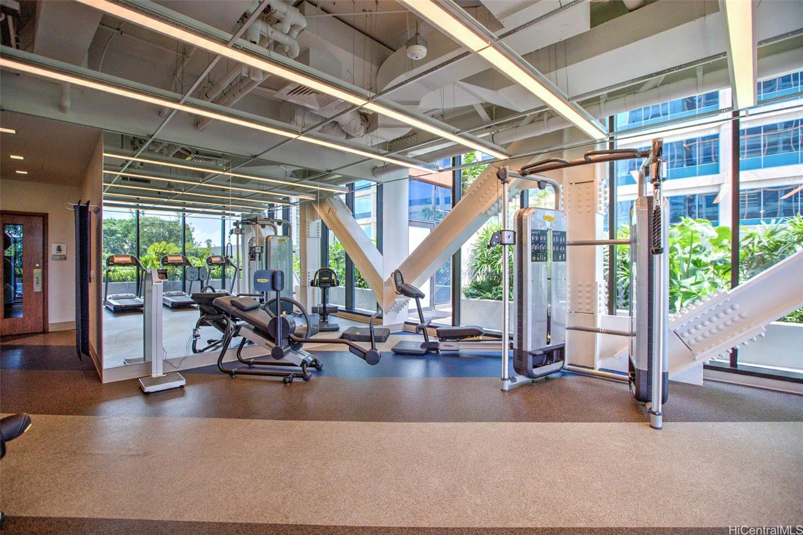 One Ala Moana condo # 900, Honolulu, Hawaii - photo 17 of 25