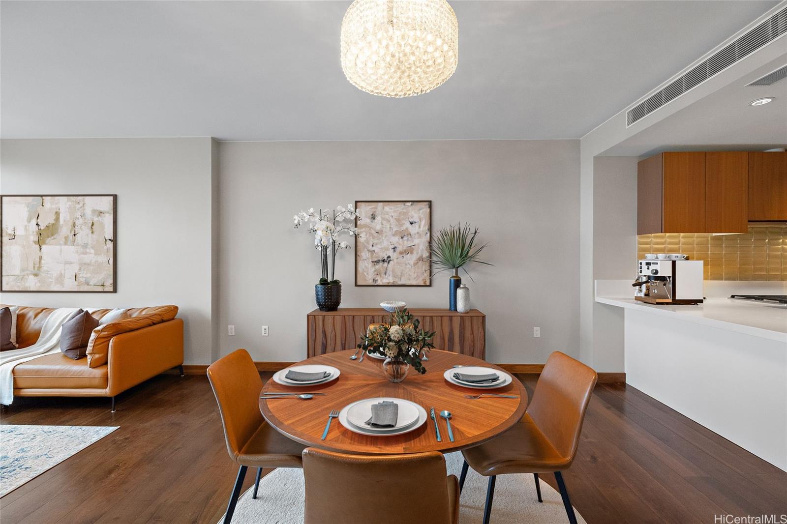 One Ala Moana condo # 900, Honolulu, Hawaii - photo 5 of 25