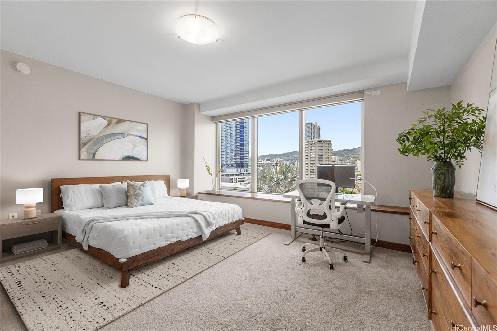 One Ala Moana condo # 900, Honolulu, Hawaii - photo 6 of 25