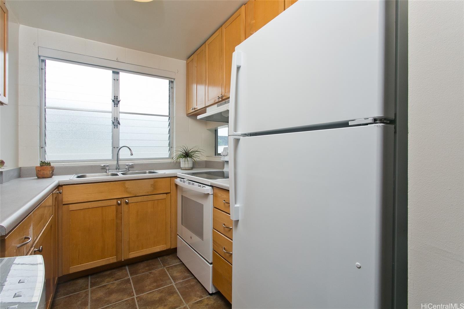 1555 Pohaku condo # A202, Honolulu, Hawaii - photo 8 of 12