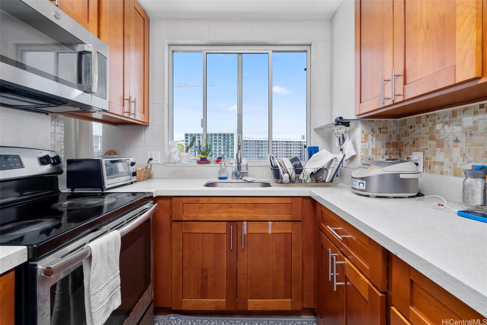 1555 Pohaku condo # A503, Honolulu, Hawaii - photo 2 of 14