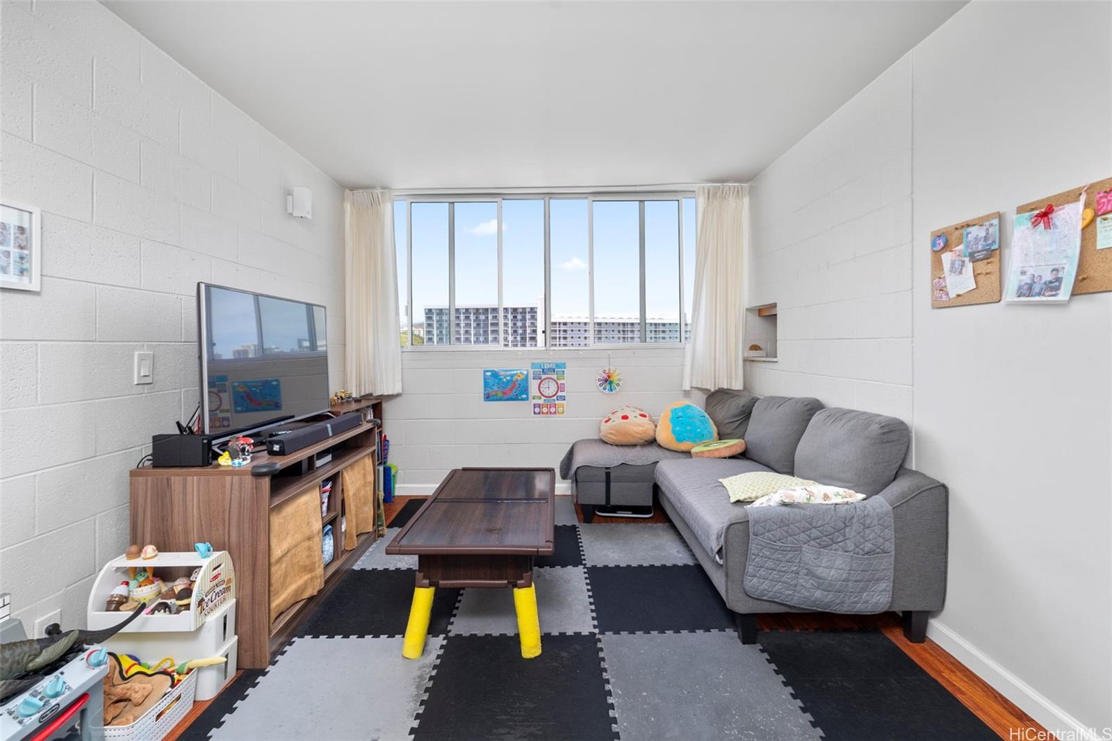 1555 Pohaku condo # A503, Honolulu, Hawaii - photo 5 of 14