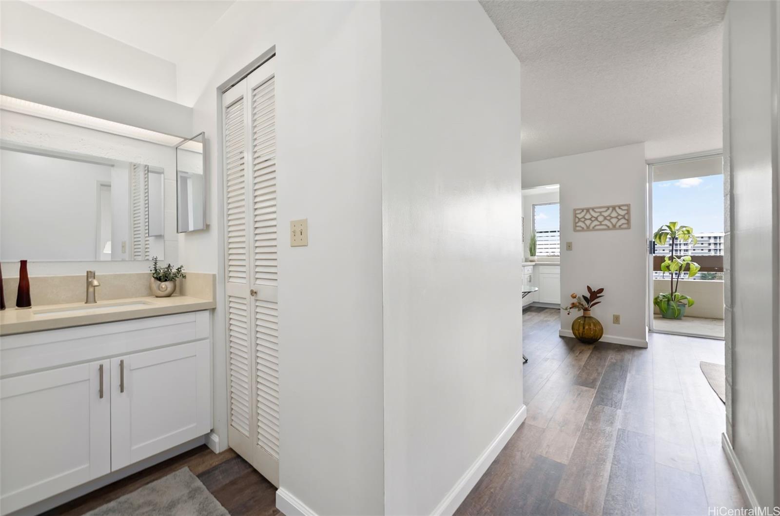 1555 Pohaku condo # A606, Honolulu, Hawaii - photo 16 of 22