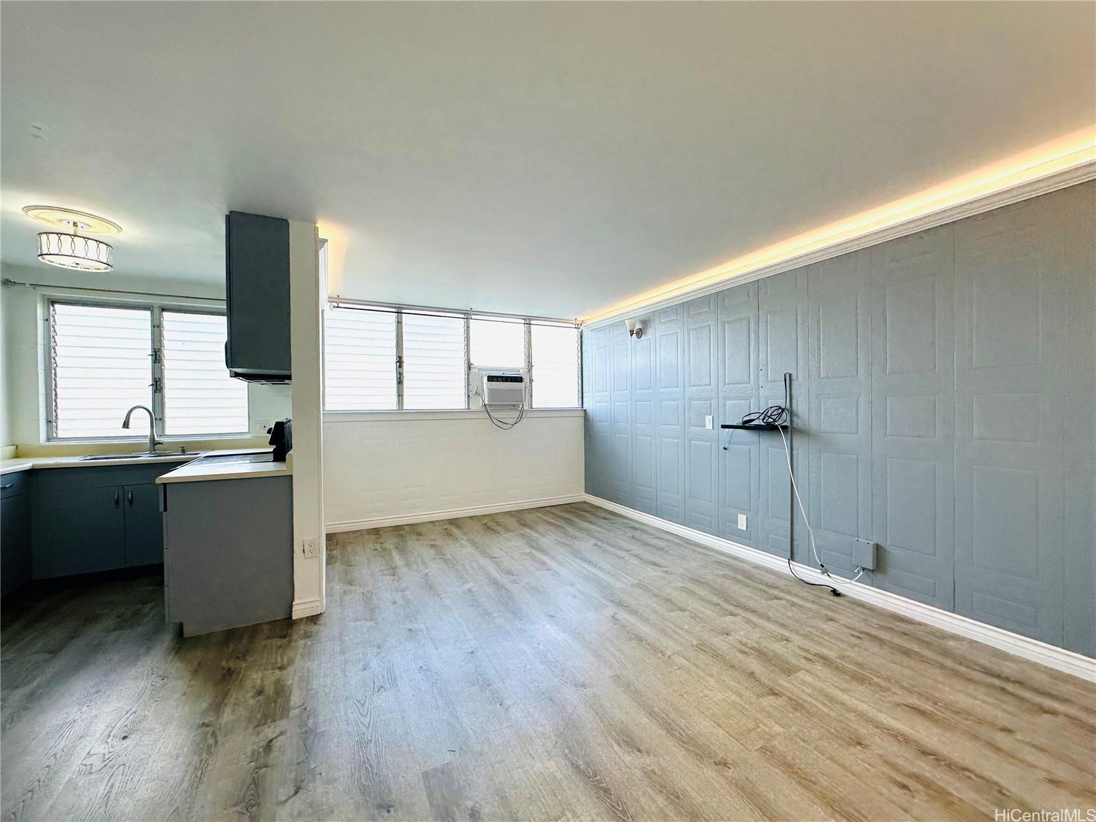 1555 Pohaku St Honolulu - Rental - photo 2 of 6