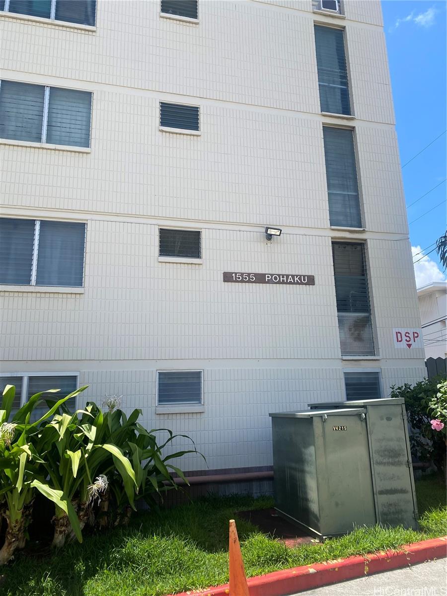 1555 Pohaku condo # B501, Honolulu, Hawaii - photo 11 of 15