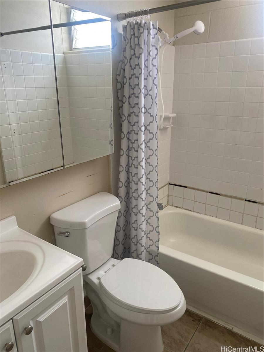 1555 Pohaku condo # B501, Honolulu, Hawaii - photo 5 of 15
