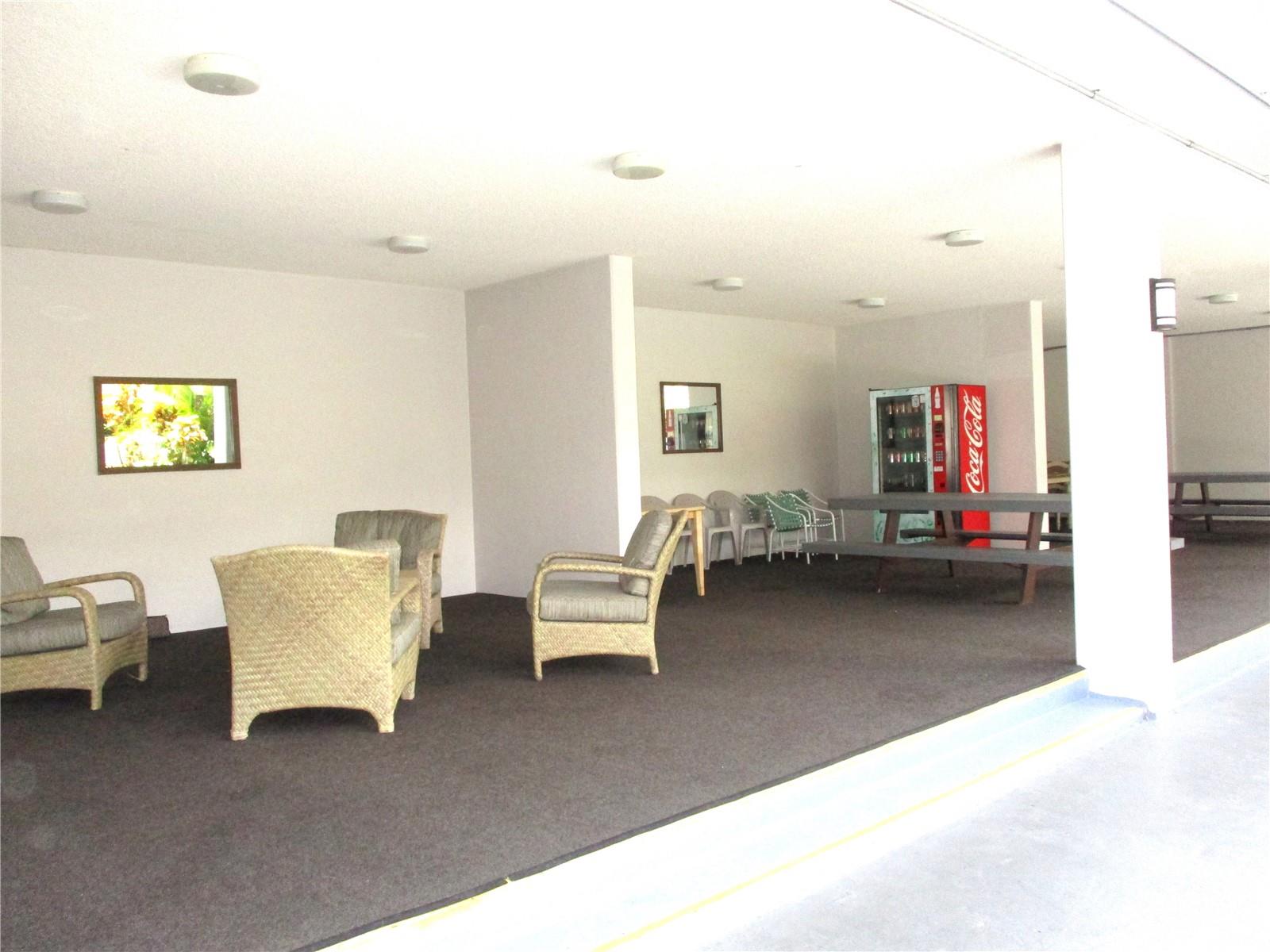 1556 Piikoi Street Honolulu - Rental - photo 19 of 25