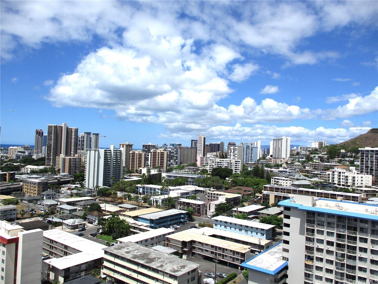 1556 Piikoi Street Honolulu - Rental - photo 22 of 25