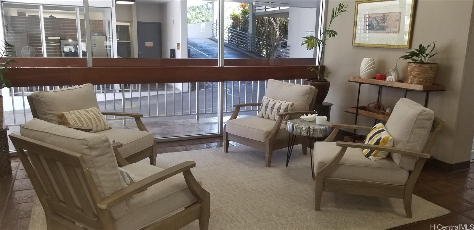 1556 Piikoi St Honolulu - Rental - photo 15 of 17