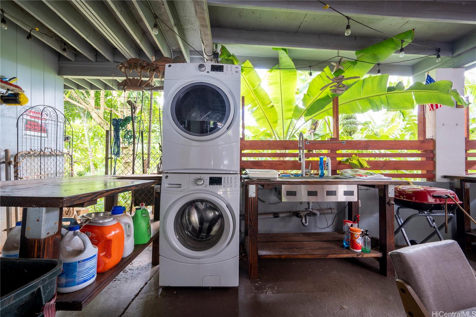 1558 Kalaepaa Drive Honolulu - Rental - photo 19 of 22