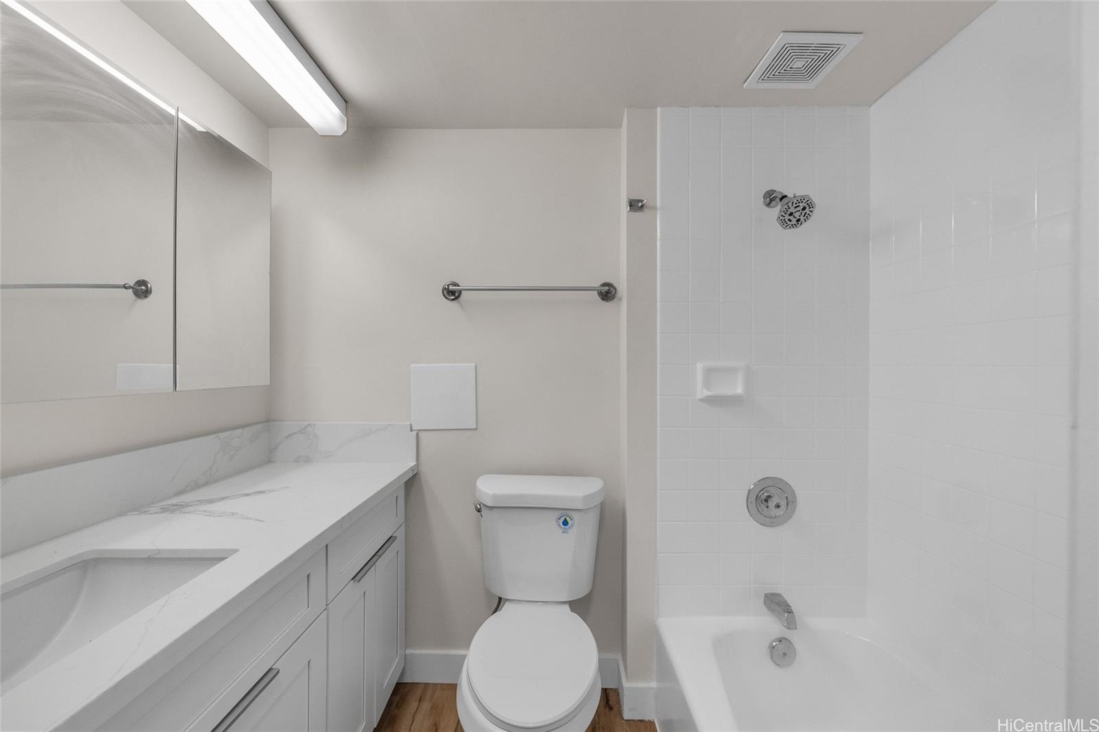 Kapiolani Terrace condo # 1512, Honolulu, Hawaii - photo 12 of 24