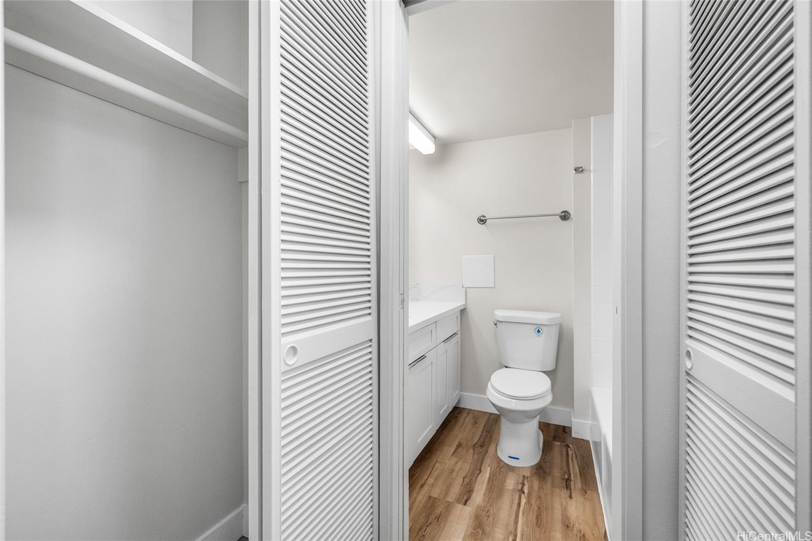 Kapiolani Terrace condo # 1512, Honolulu, Hawaii - photo 13 of 24