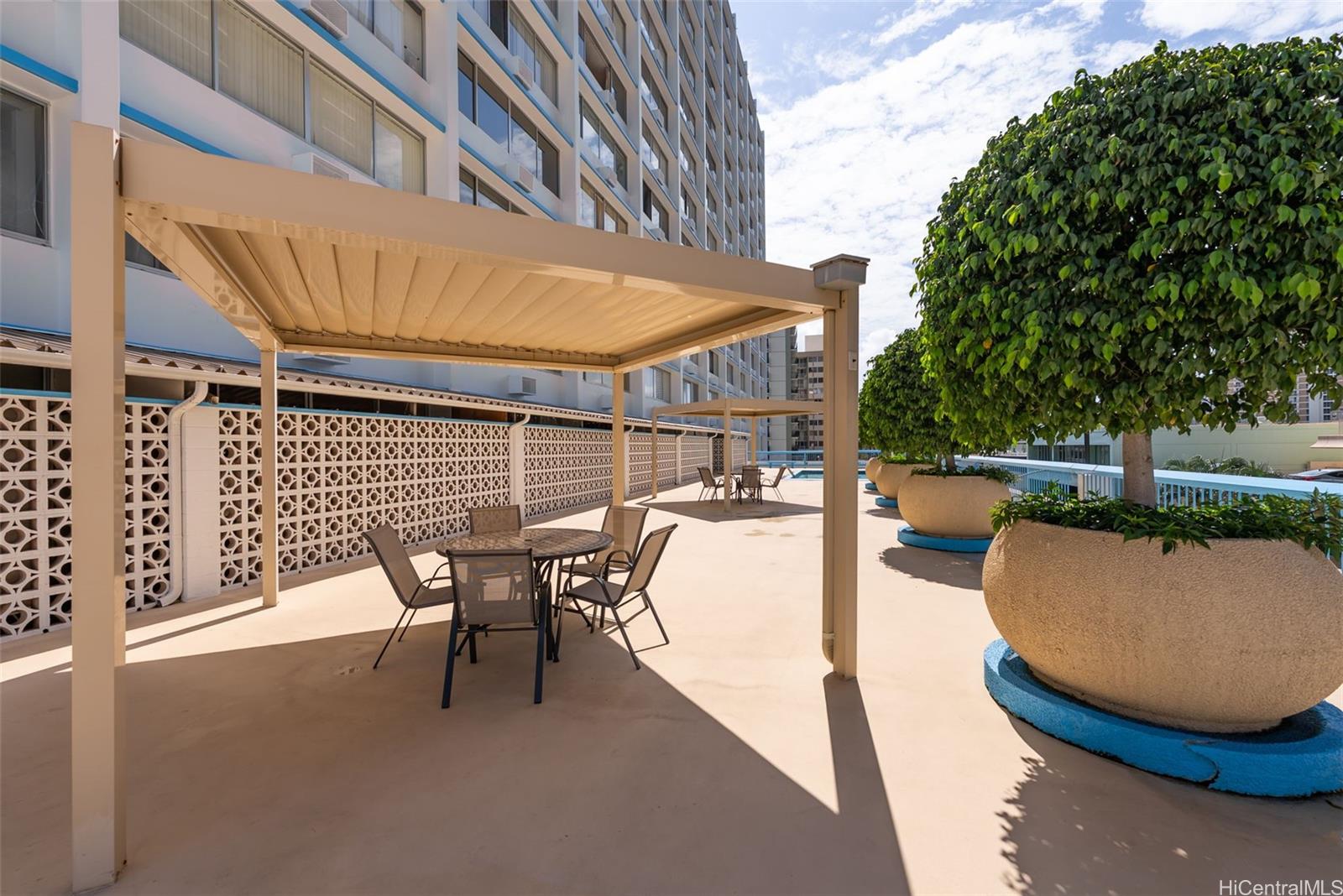 Kapiolani Terrace condo # 1613, Honolulu, Hawaii - photo 16 of 22