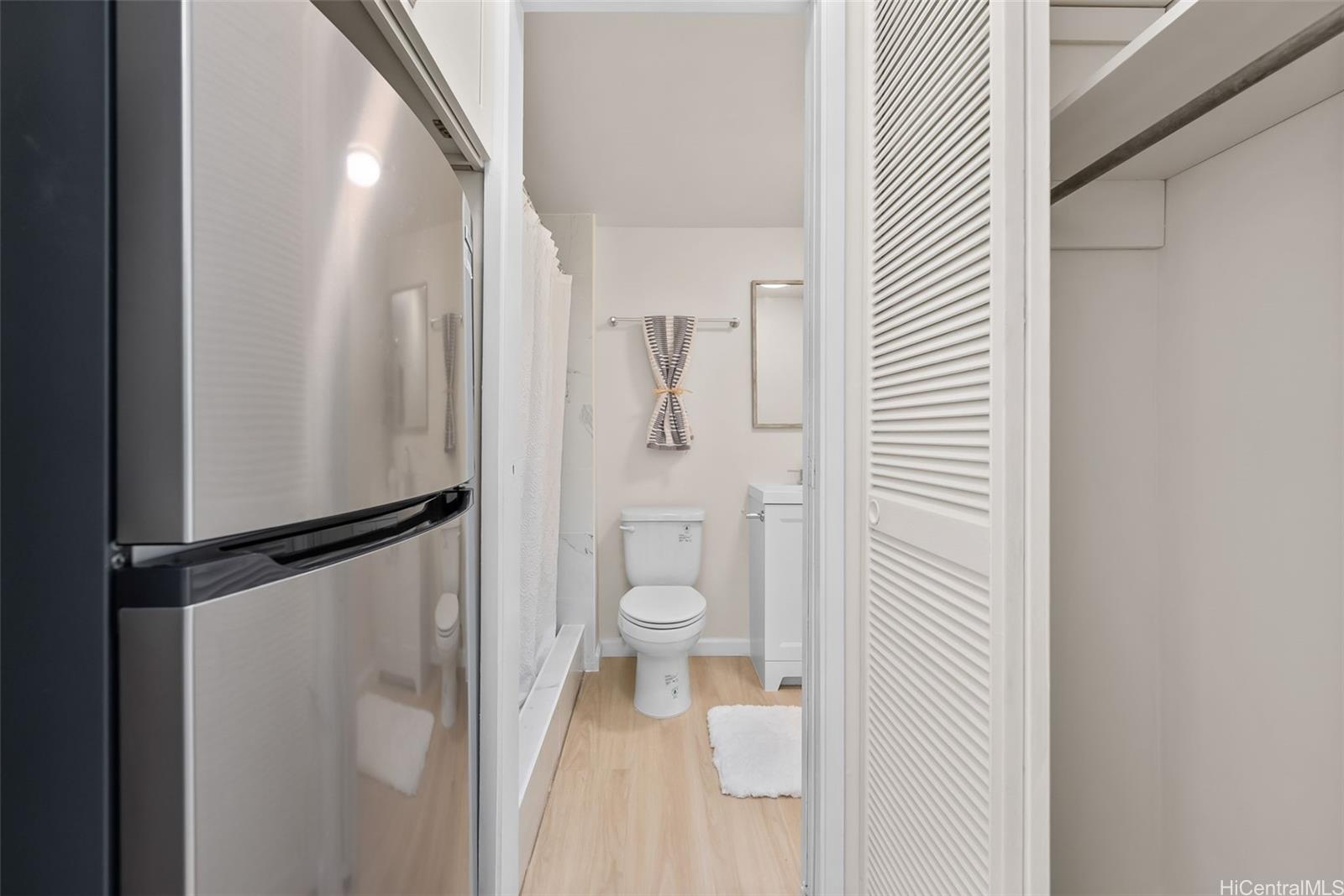 Kapiolani Terrace condo # 1613, Honolulu, Hawaii - photo 9 of 22