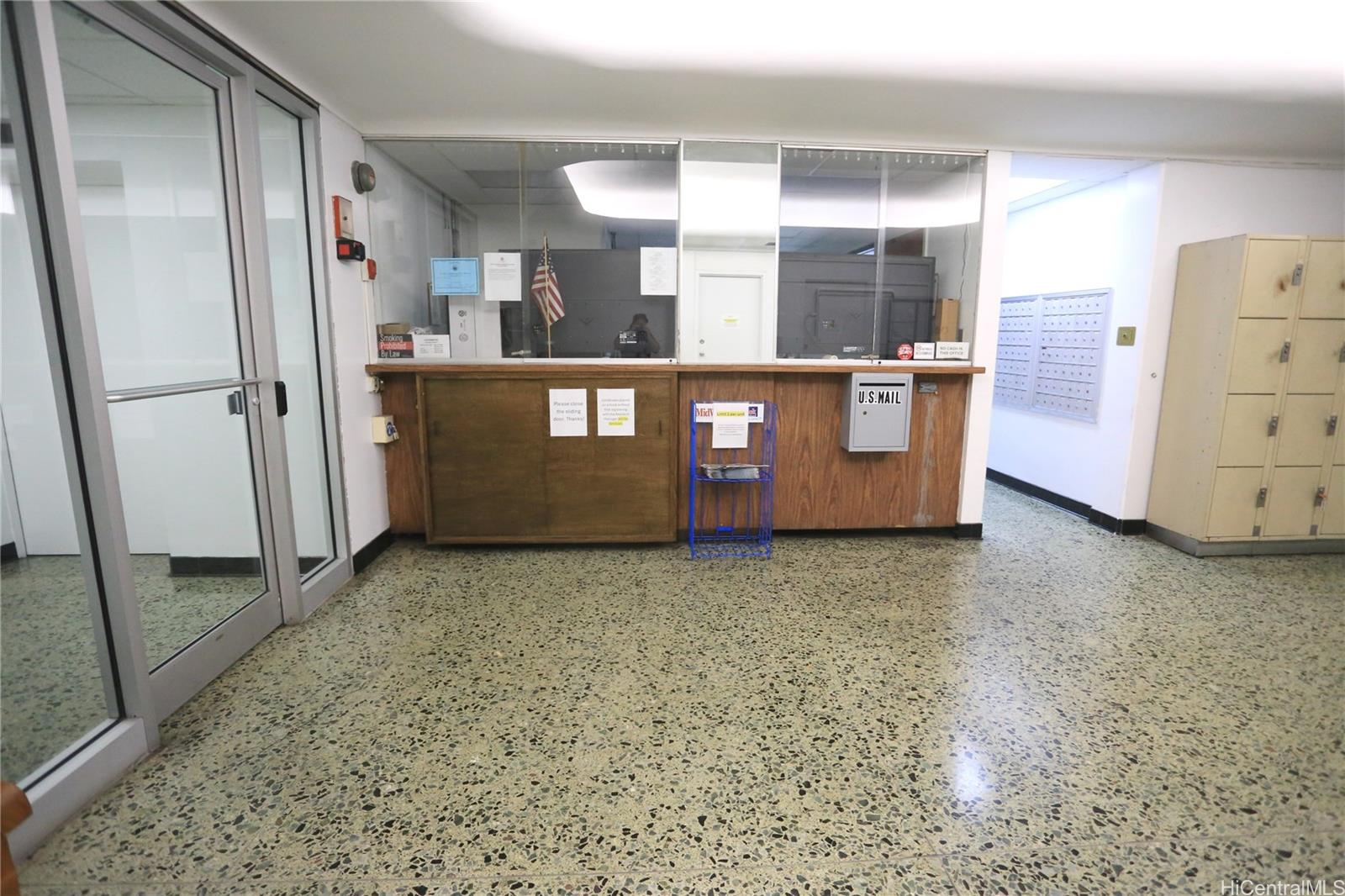 Kapiolani Terrace condo # 613, Honolulu, Hawaii - photo 24 of 25