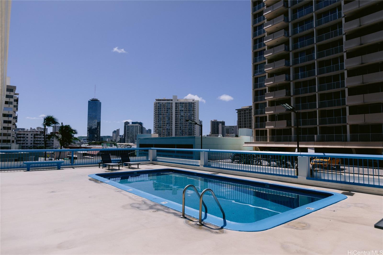 Kapiolani Terrace condo # 617, Honolulu, Hawaii - photo 15 of 21