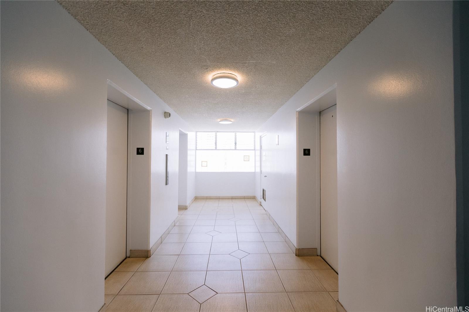 Kapiolani Terrace condo # 617, Honolulu, Hawaii - photo 17 of 21