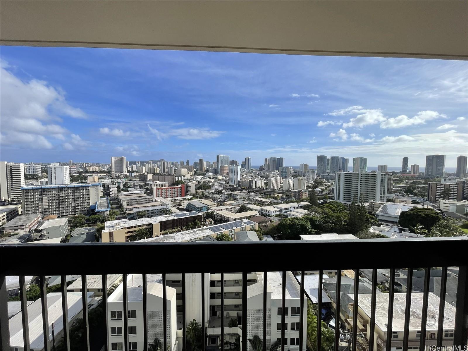 Makikilani Plaza condo # 1201, Honolulu, Hawaii - photo 11 of 25