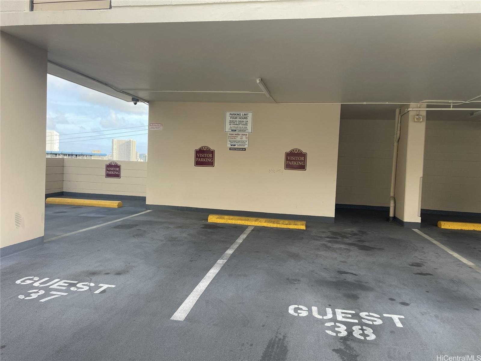 Makikilani Plaza condo # 1201, Honolulu, Hawaii - photo 21 of 25