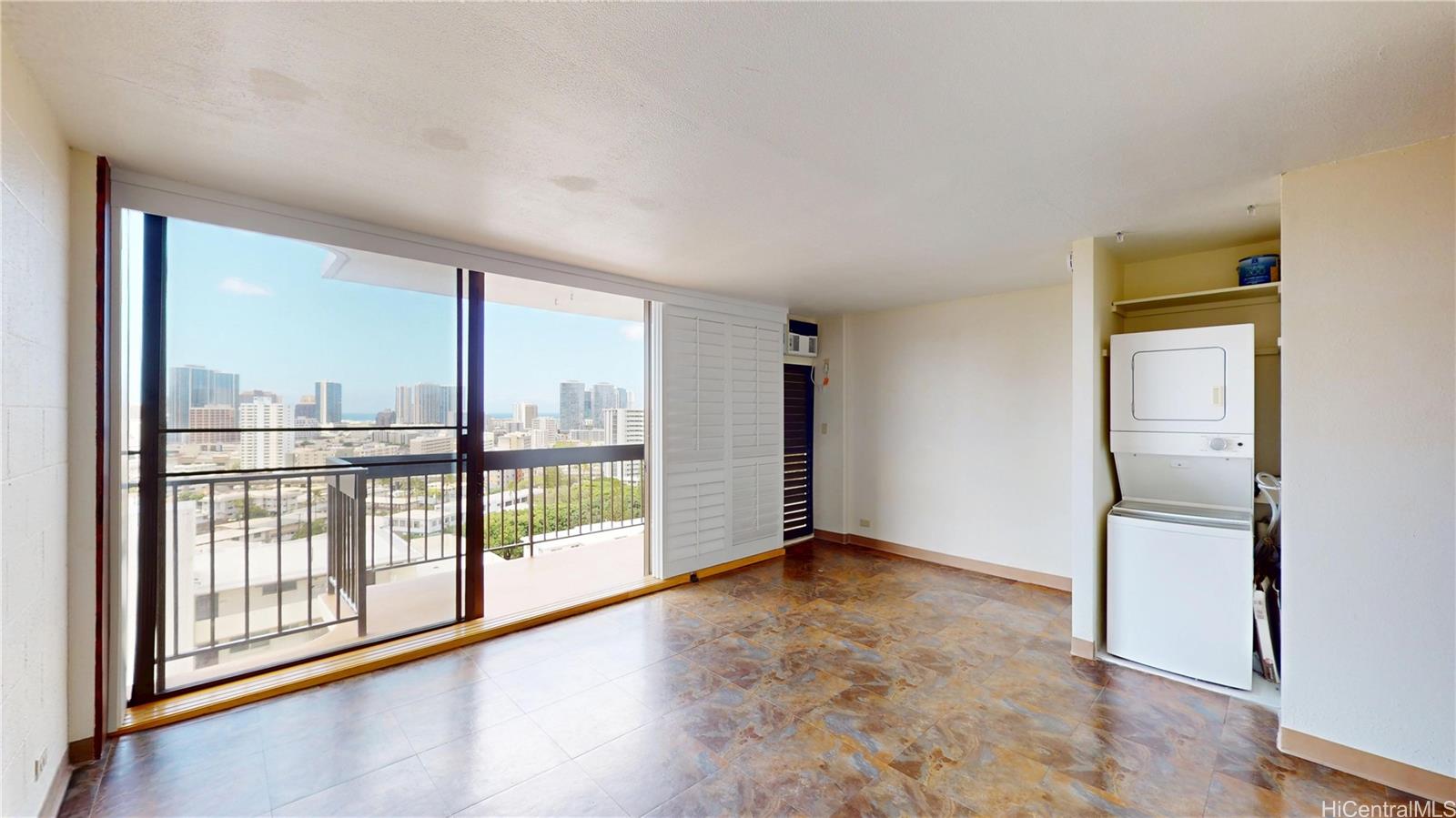 1560 Thurston Ave Honolulu - Rental - photo 3 of 24