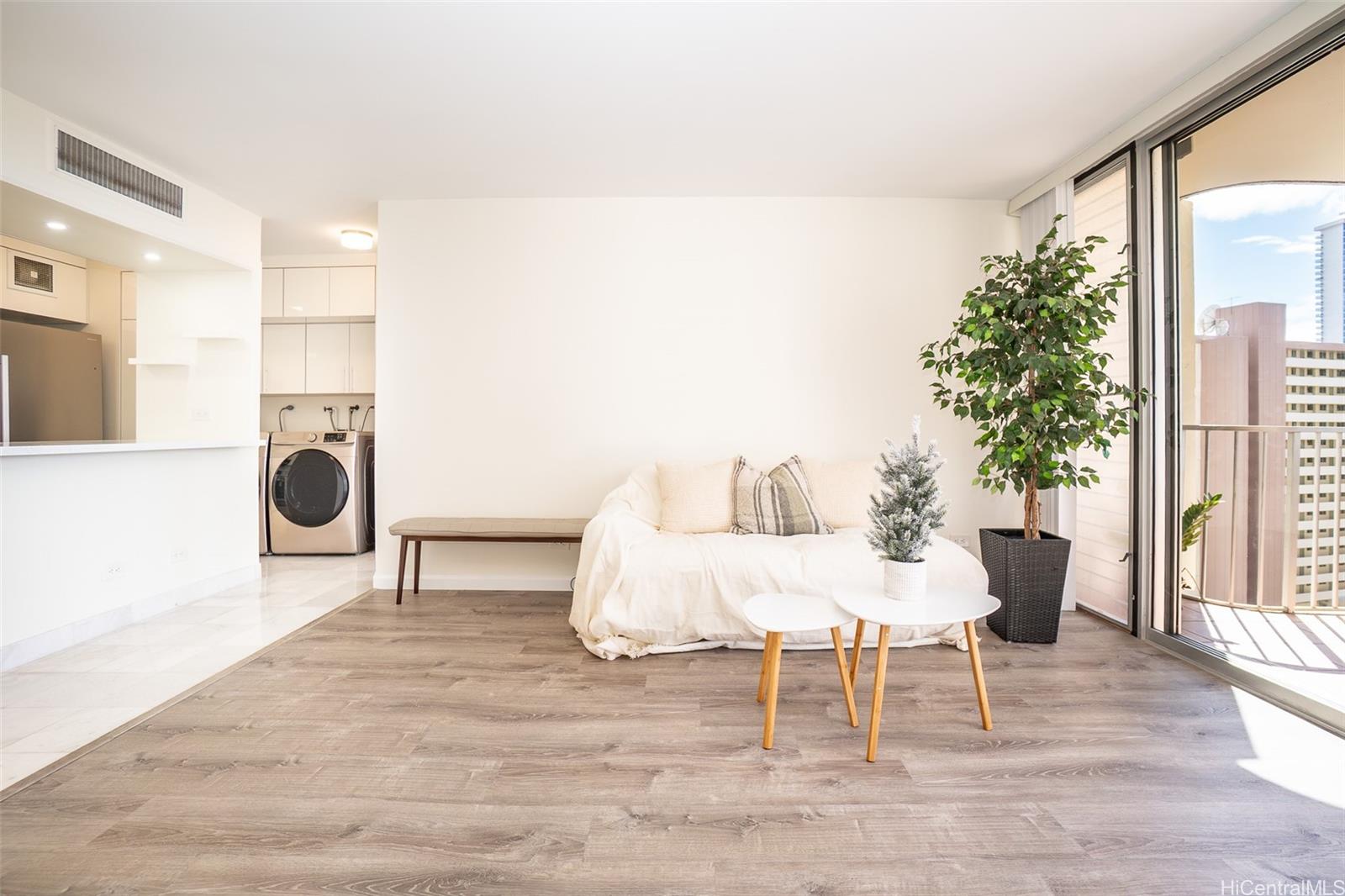 Princess Leilani condo # 1408, Honolulu, Hawaii - photo 2 of 20