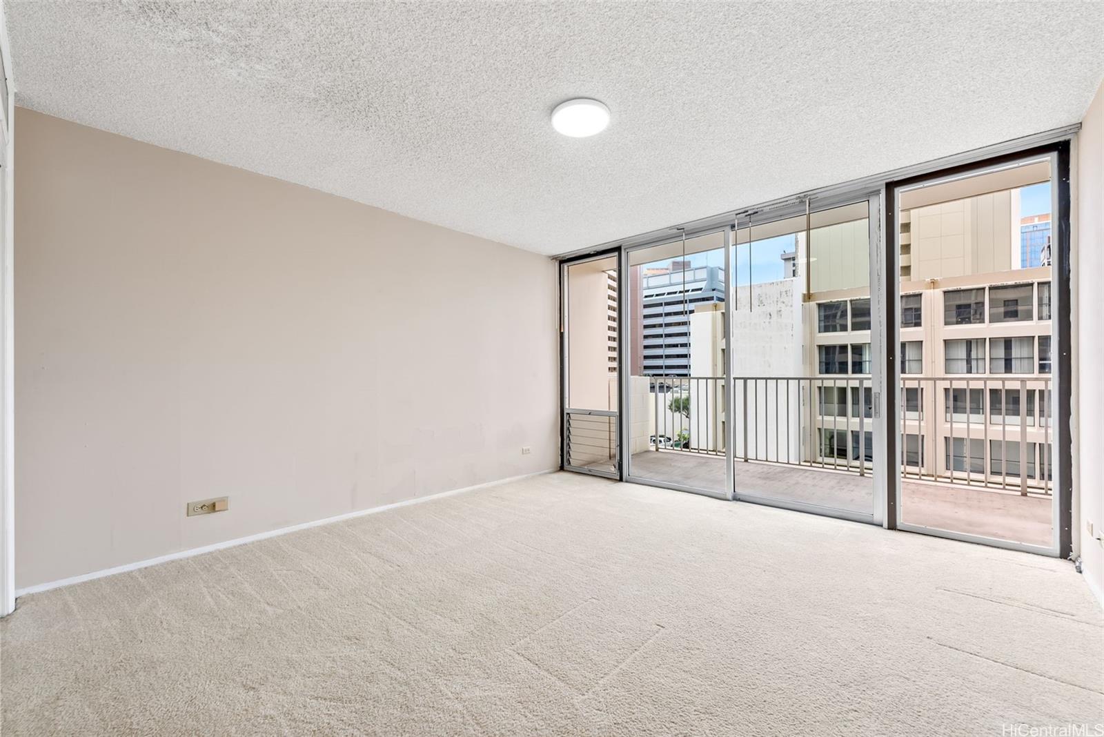 Princess Leilani condo # 406, Honolulu, Hawaii - photo 13 of 25