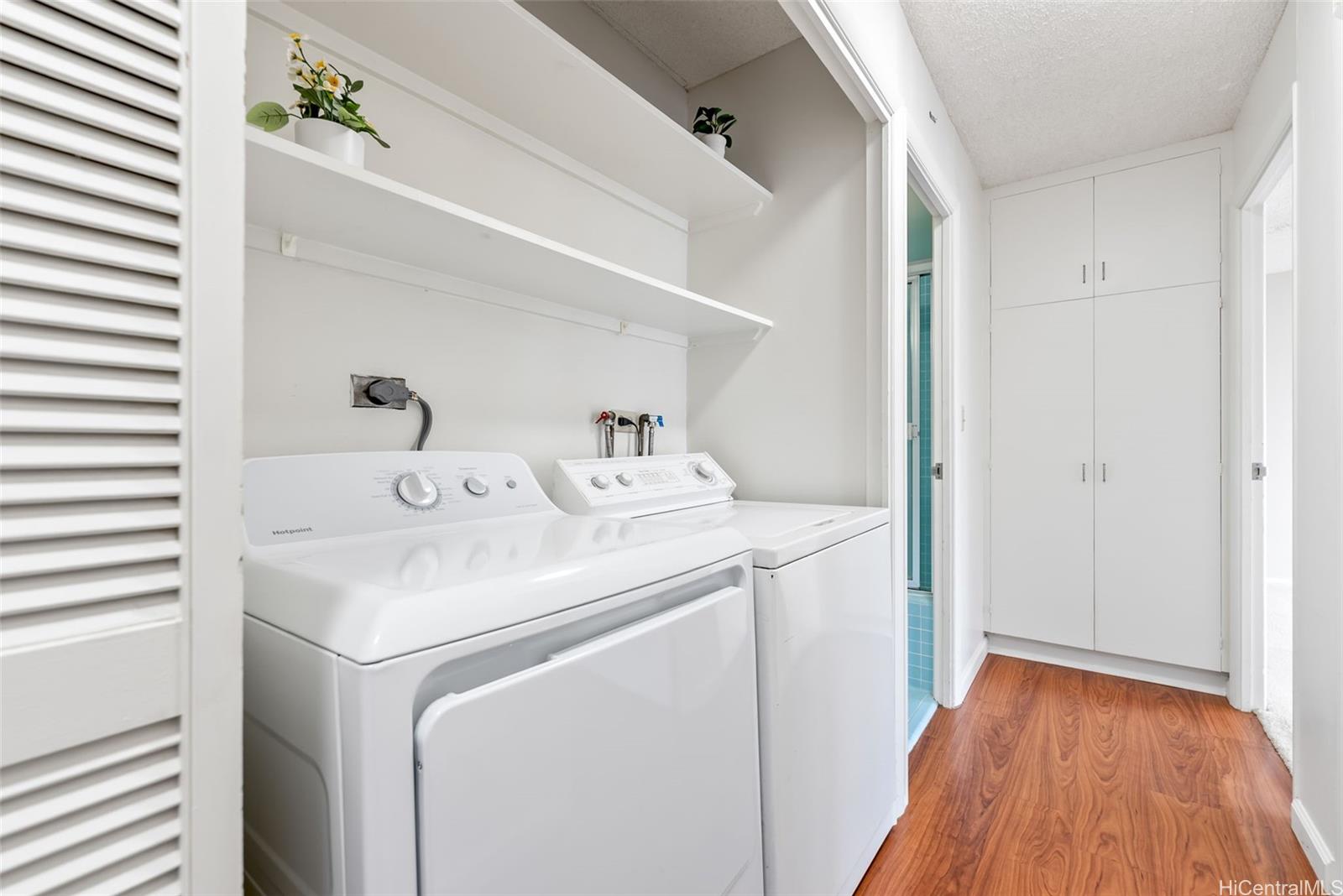 Princess Leilani condo # 406, Honolulu, Hawaii - photo 16 of 25