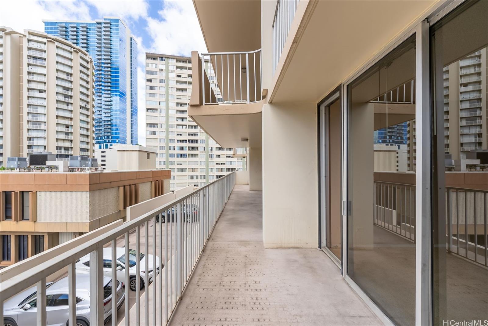 Princess Leilani condo # 406, Honolulu, Hawaii - photo 17 of 25