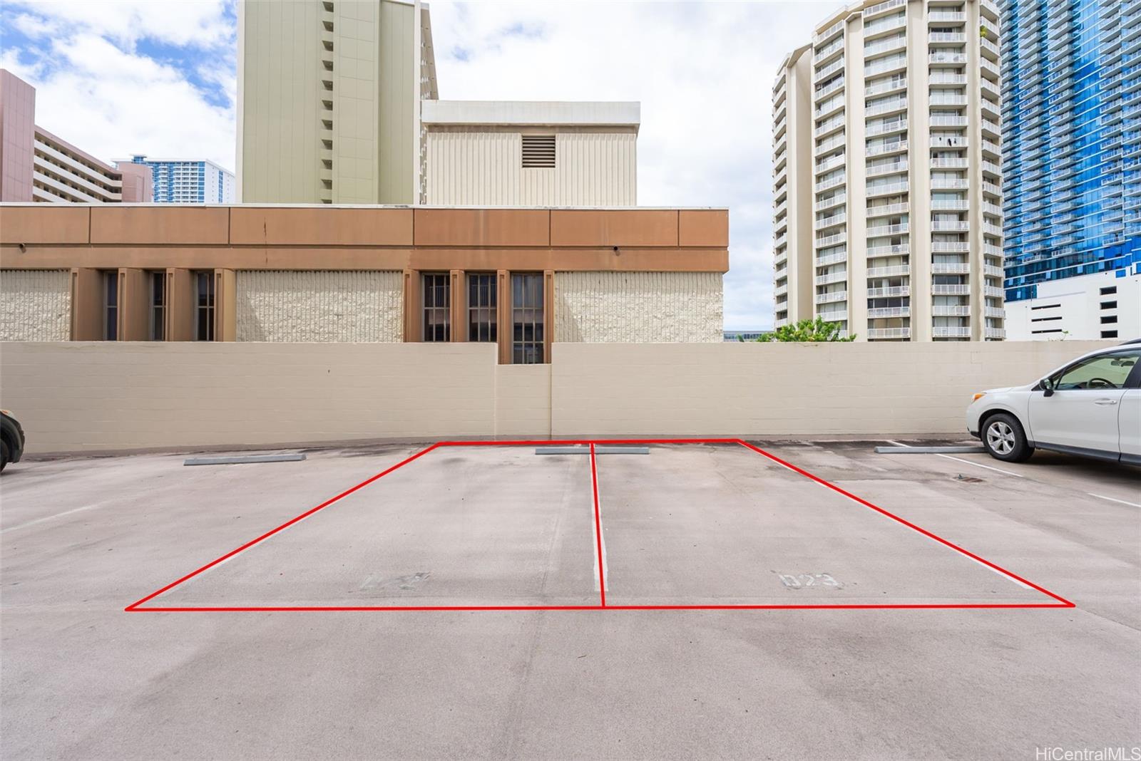 Princess Leilani condo # 406, Honolulu, Hawaii - photo 22 of 25