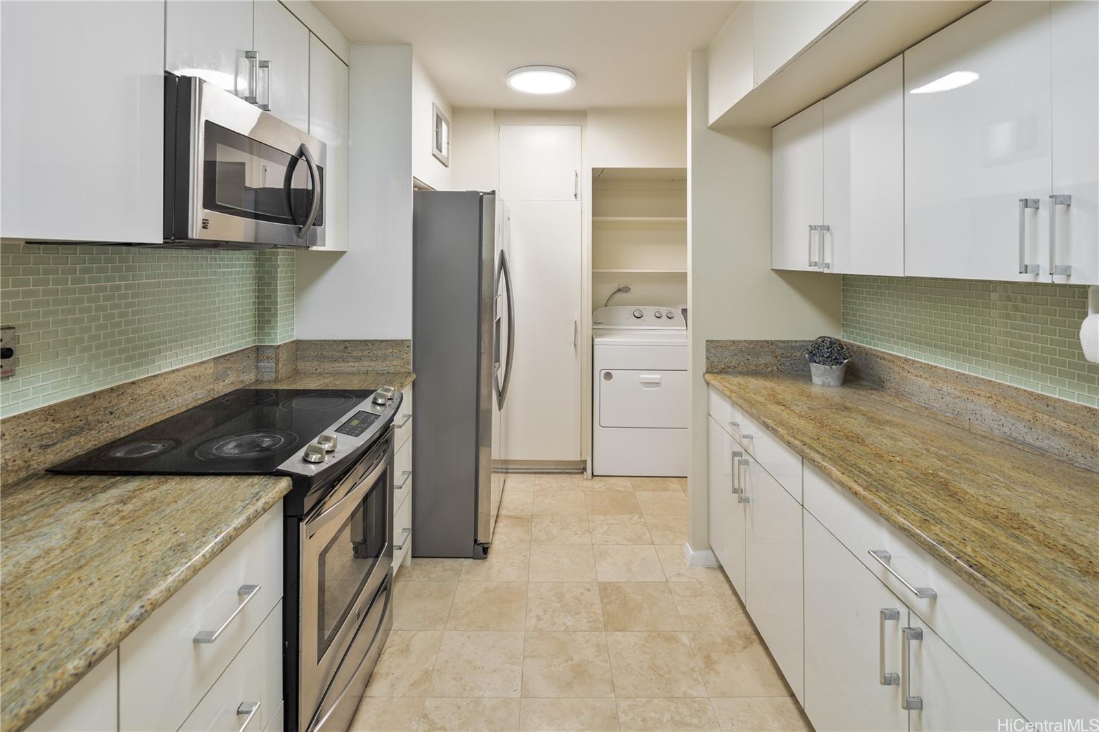 Princess Leilani condo # 601, Honolulu, Hawaii - photo 4 of 23