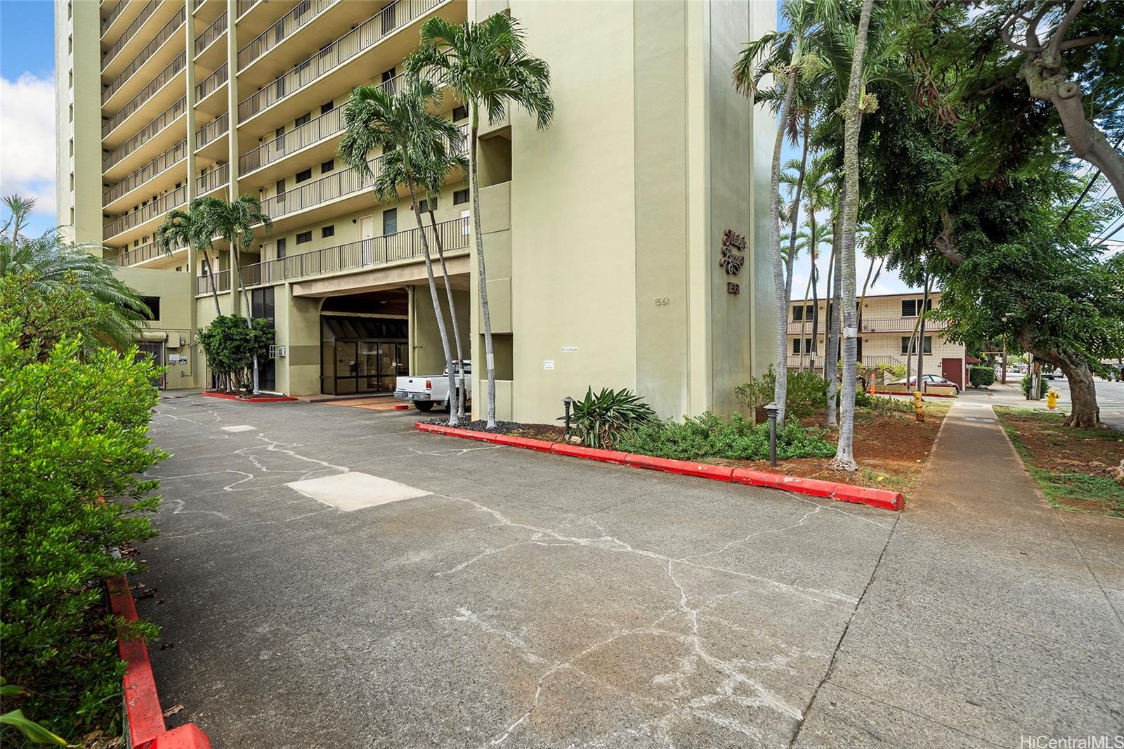 Makiki Plaza condo # 405, Honolulu, Hawaii - photo 20 of 20