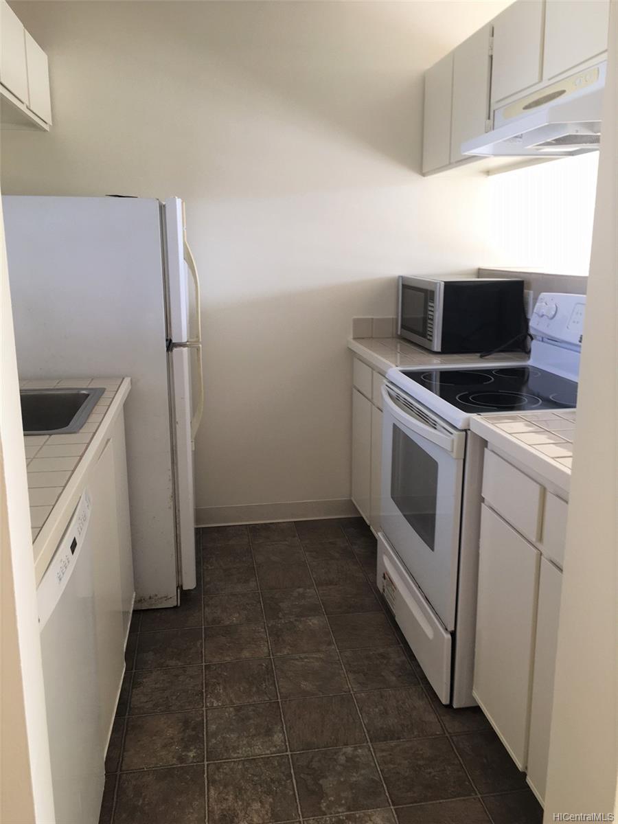 Makiki Plaza 902, 1561 Pensacola Street, Honolulu Makiki Area