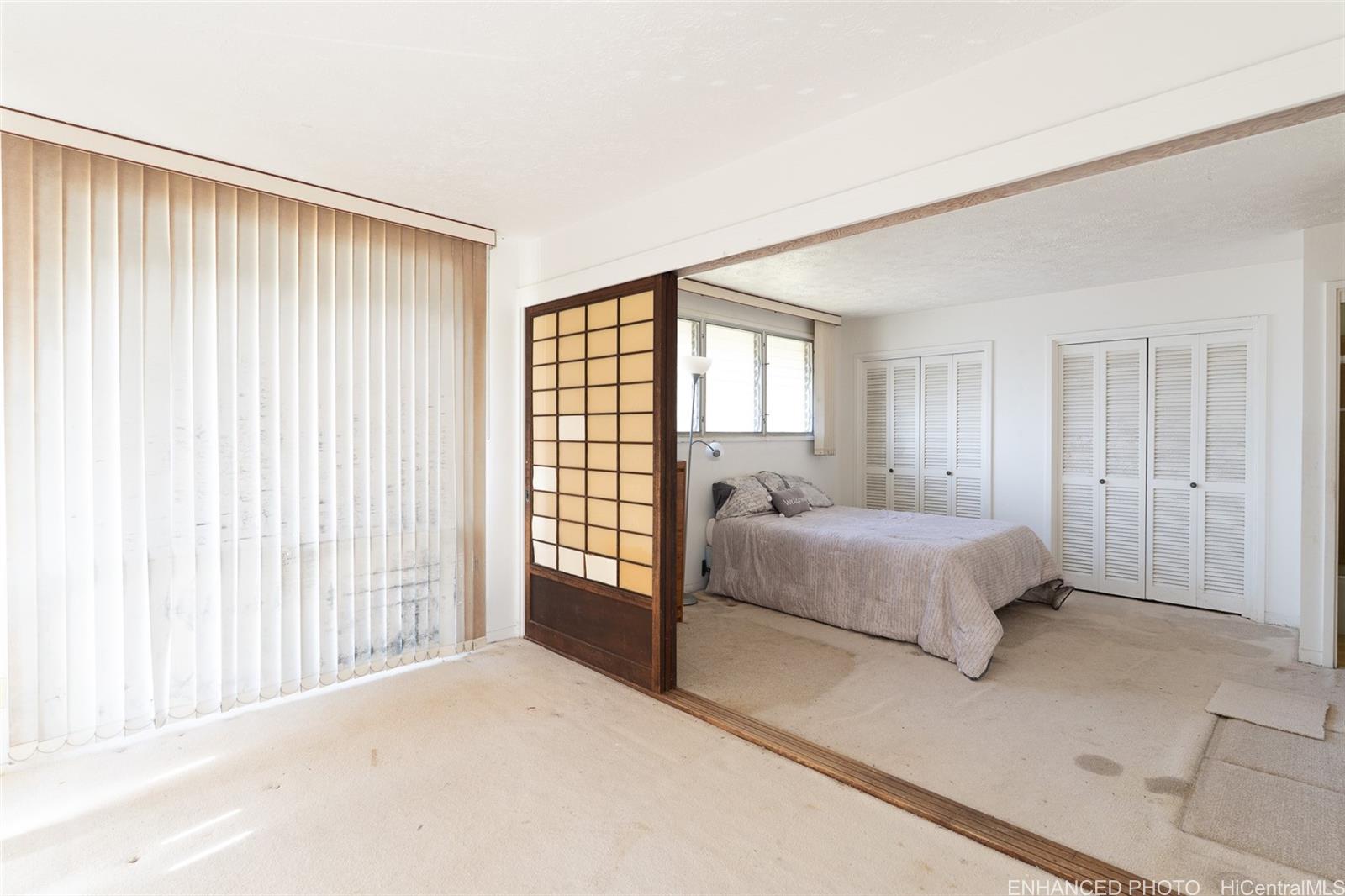 1570  Ala Lani Street Moanalua Valley, Honolulu home - photo 11 of 25