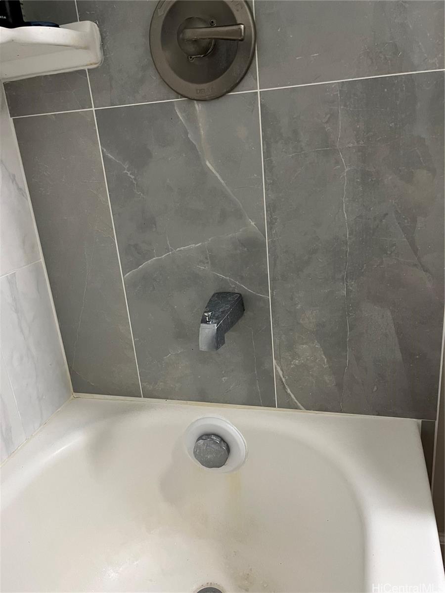 1571 Piikoi St Honolulu - Rental - photo 16 of 23