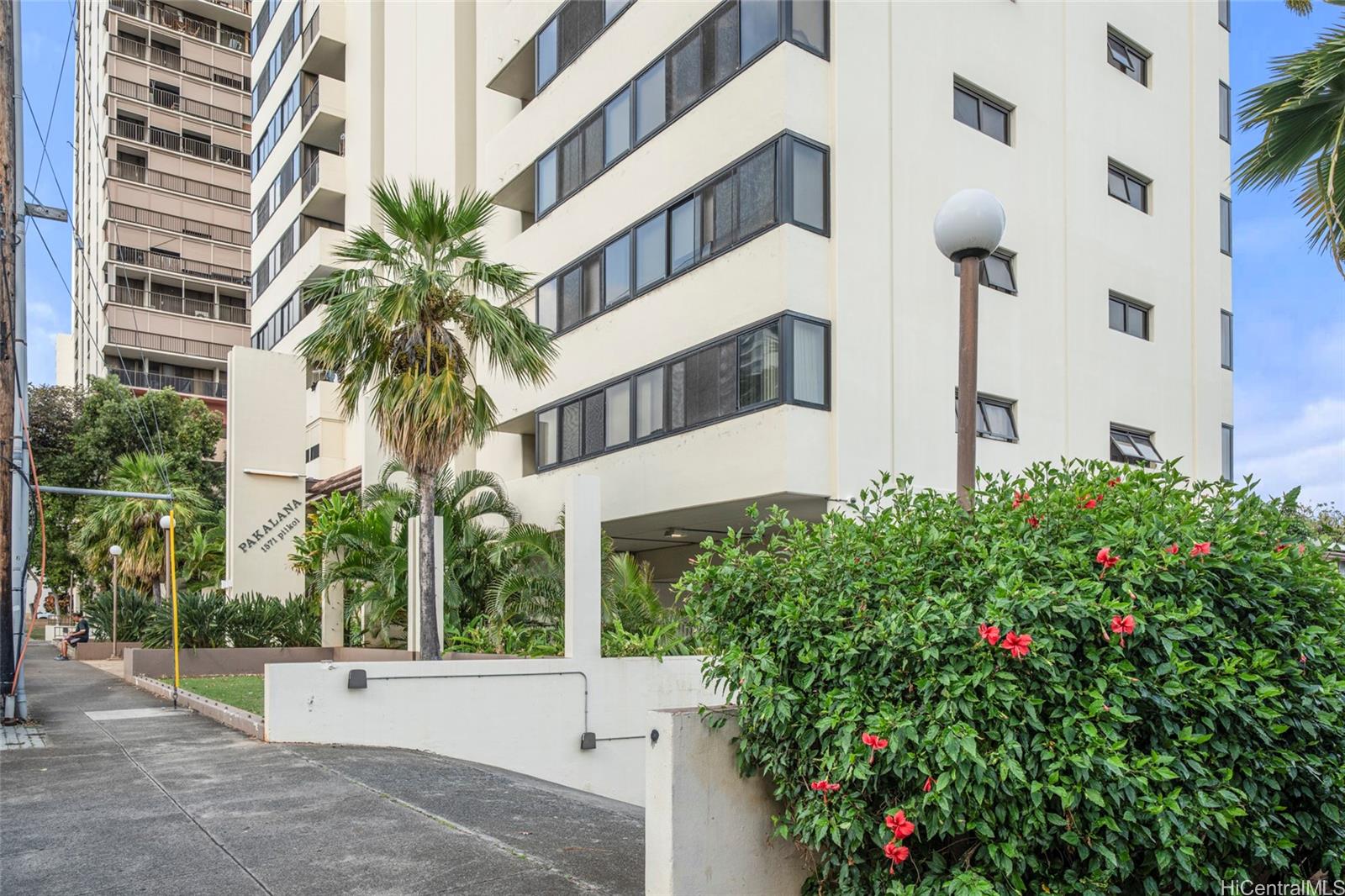 Pakalana condo # 503, Honolulu, Hawaii - photo 22 of 24
