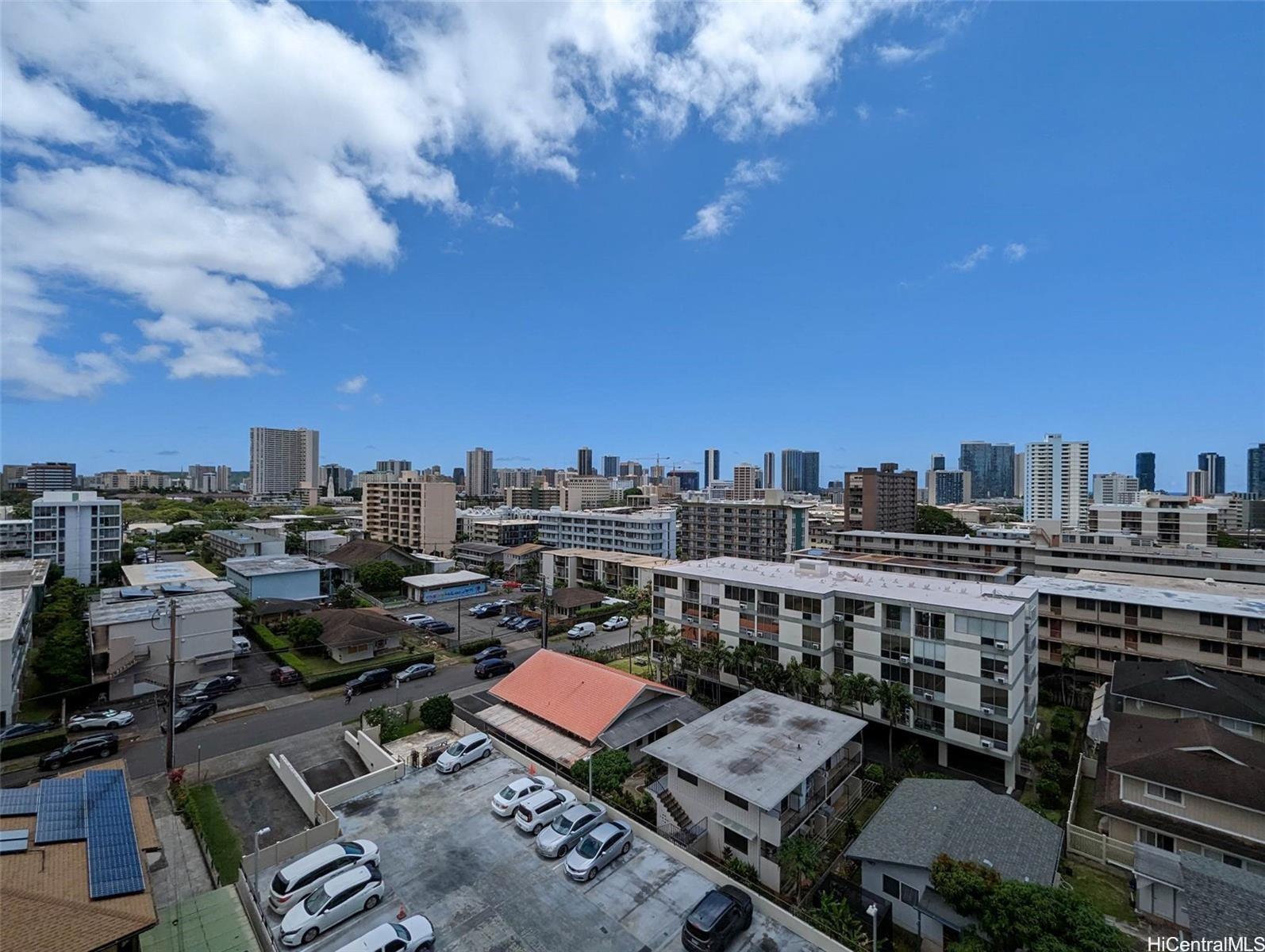 Pakalana condo # 704, Honolulu, Hawaii - photo 8 of 12