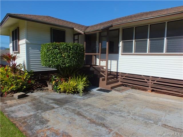 1572  Glen Ave Wahiawa Heights, Central home - photo 2 of 25