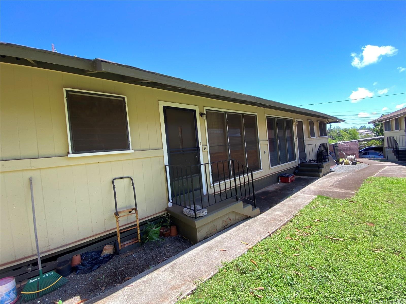 1575 Hoohaku Street Pearl City - Multi-family - photo 2 of 25