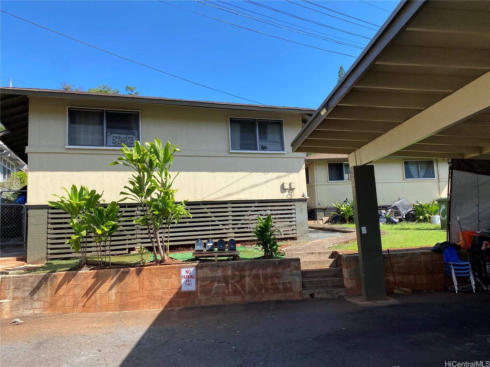 1575 Hoohaku Street Pearl City - Multi-family - photo 6 of 25