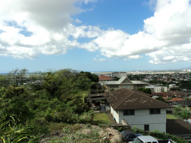 1576  Elua St Kalihi-upper, Honolulu home - photo 7 of 9
